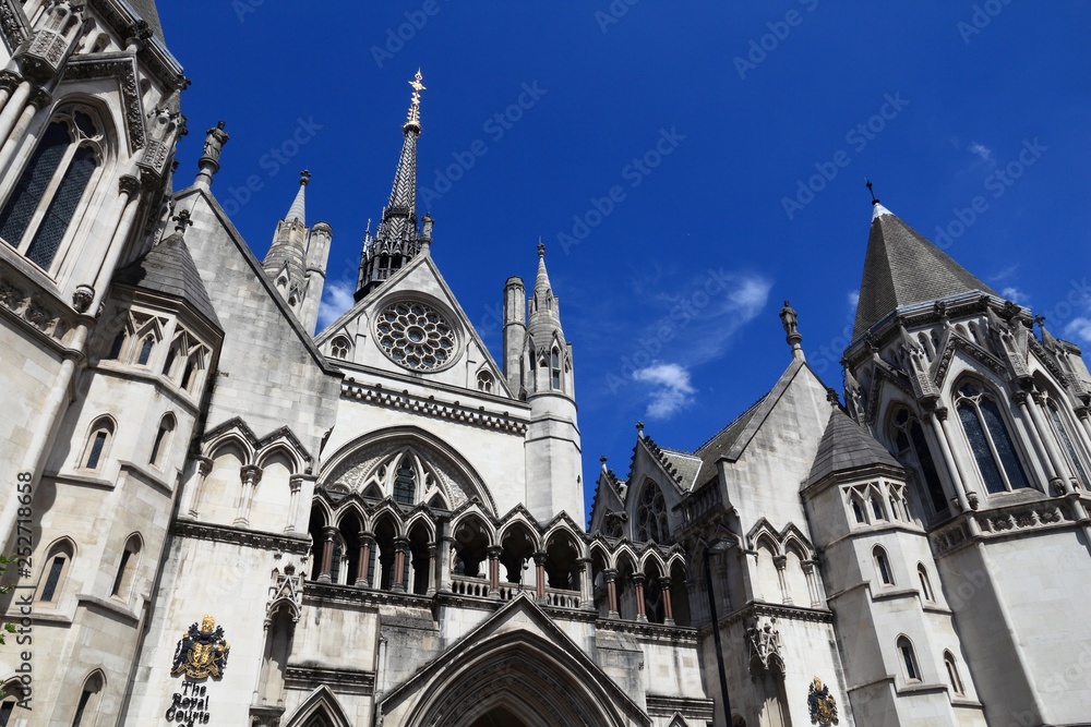 Fototapeta premium London Royal Courts