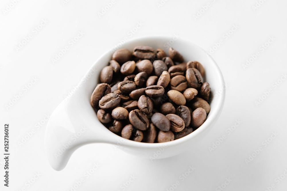 シティローストに焙煎されたコーヒー豆 シティローストに焙煎されたコーヒー豆