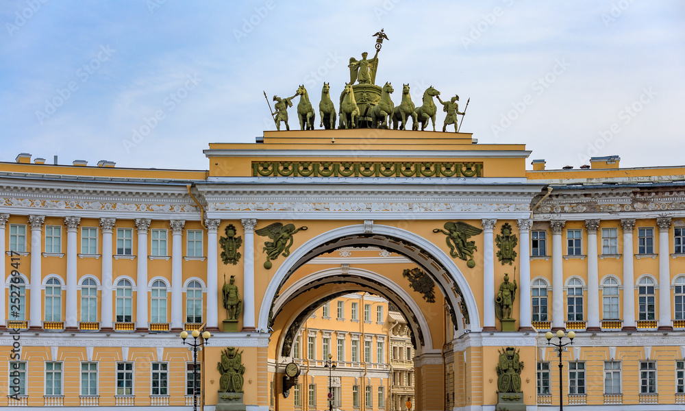 Palace Square and Triumfalnaya Arka or Arch of Triumph built in celebration of victory over Napoleon in Saint Petersburg, Russia