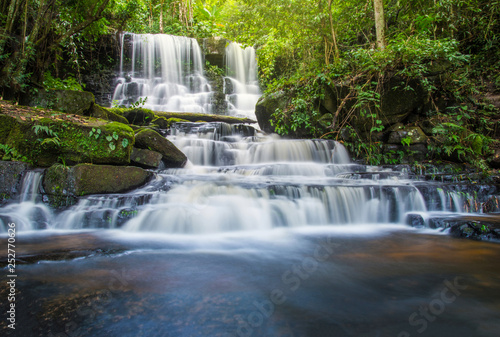 Fototapeta Naklejka Na Ścianę i Meble -  Tropical forest jungle river stream waterfall mountain landscape nature