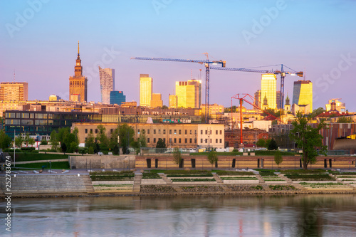 Warsaw skyline behind the bridge
