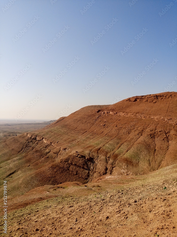 Mountains in Turkmenistan. The foot of the mountains in Kuiten 
