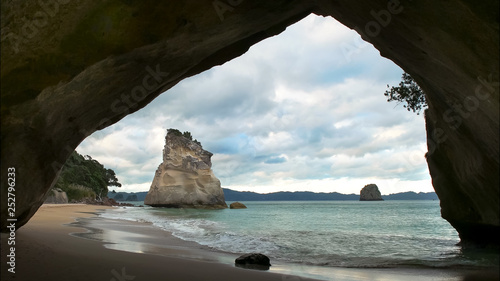 afternoon view of cathedral cove in nz