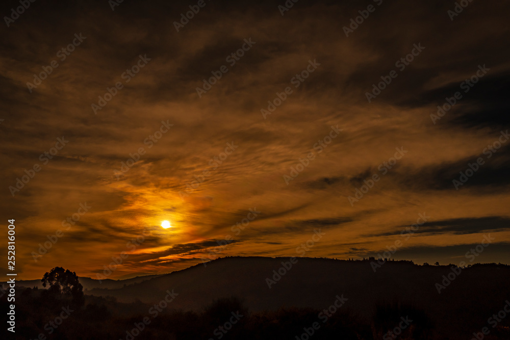 Obraz premium Pôr do sol dramático