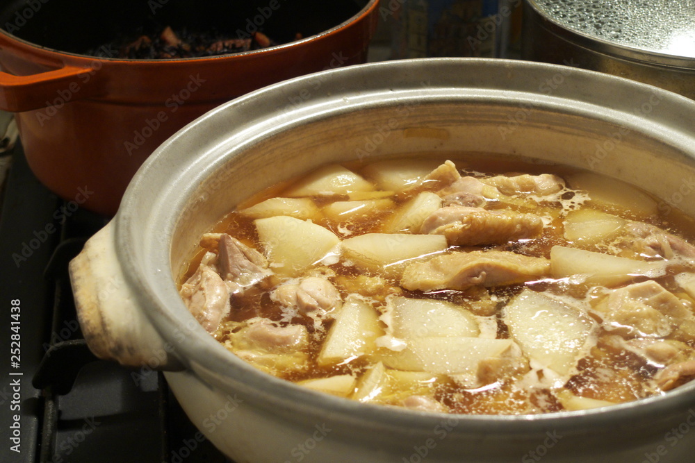 鶏肉と大根の煮物 鶏肉と大根の煮物