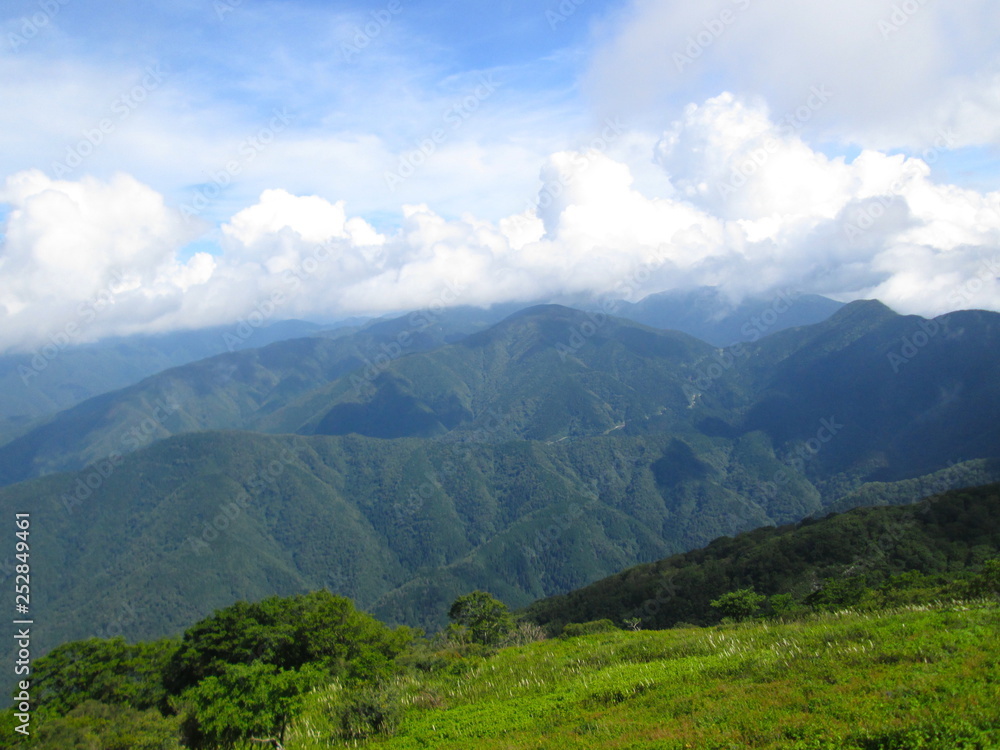 Obraz premium 伊吹山