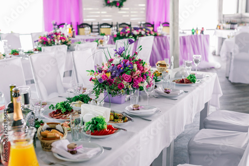 wedding, hall, decoration © Yevhenii