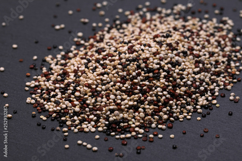 Quinoa drei Sorten Mischung