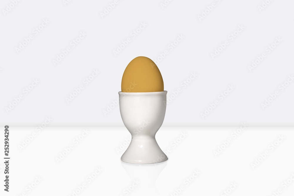 Ei im Eierbecher Ei im Eierbecher