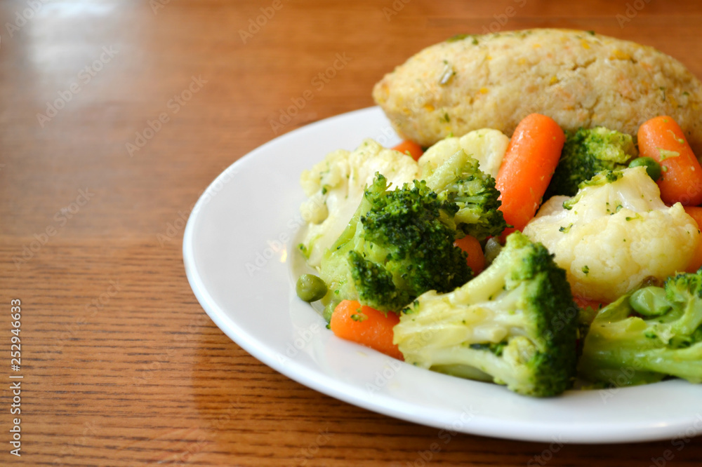Healthy meal with broccoli, carrot and cauliflower Healthy meal with broccoli, carrot and cauliflower