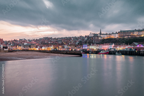 Obraz na płótnie Whitby evening city view, United Kingdom w salonie