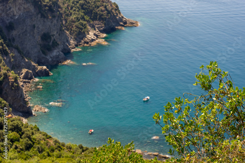 Italy, Cinque Terre, Corniglia, an island in the middle of a body of water © SkandaRamana