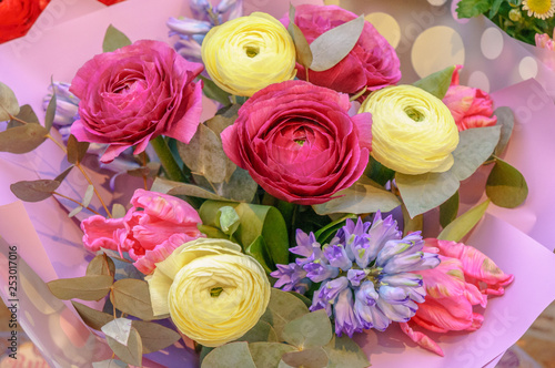 Fototapeta Naklejka Na Ścianę i Meble -  Wedding flowers, bridal bouquet closeup. Decoration made of roses, peonies and decorative plants, close-up