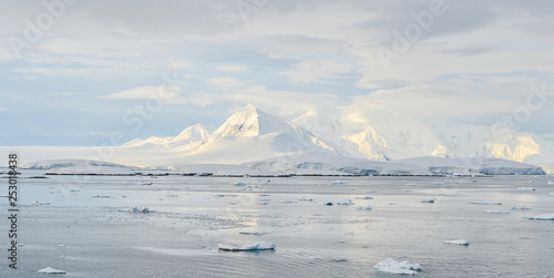 Antarctic Iceberg Scenery © Nimey