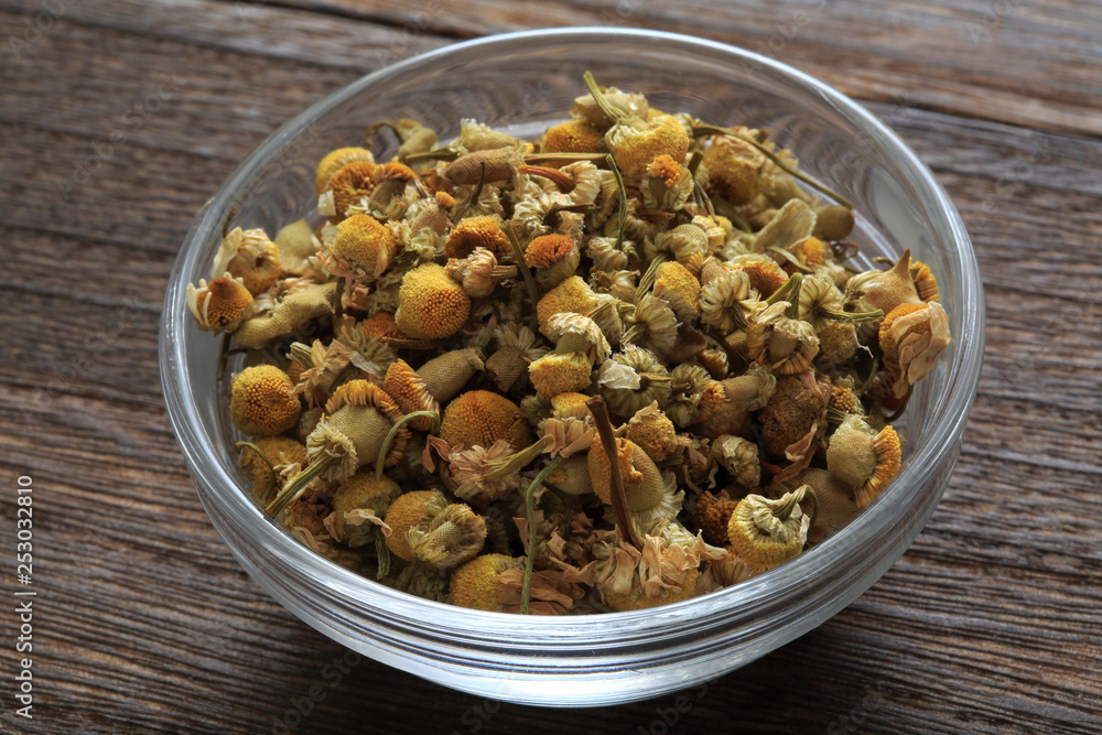 Image shot of German chamomile (herb) Image shot of German chamomile (herb)