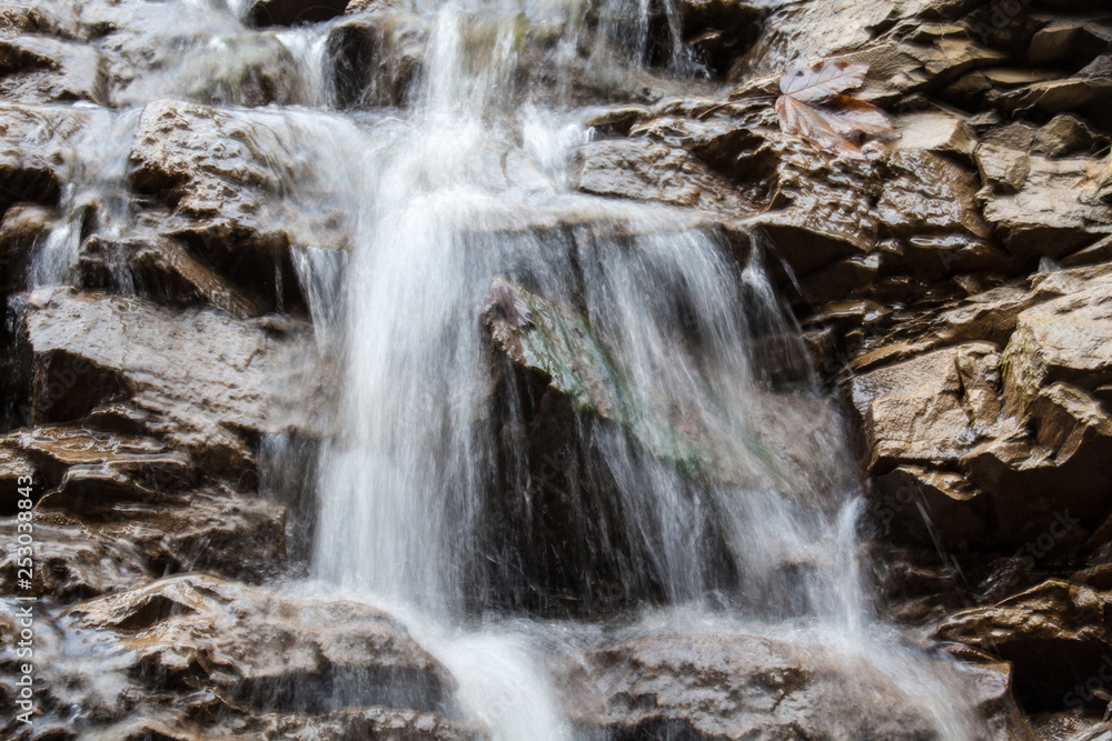 Obraz premium Mountain brook