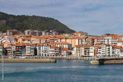 Lekeitio fishing town in the coast of Vizcaya, Basque Country © Imagenatural