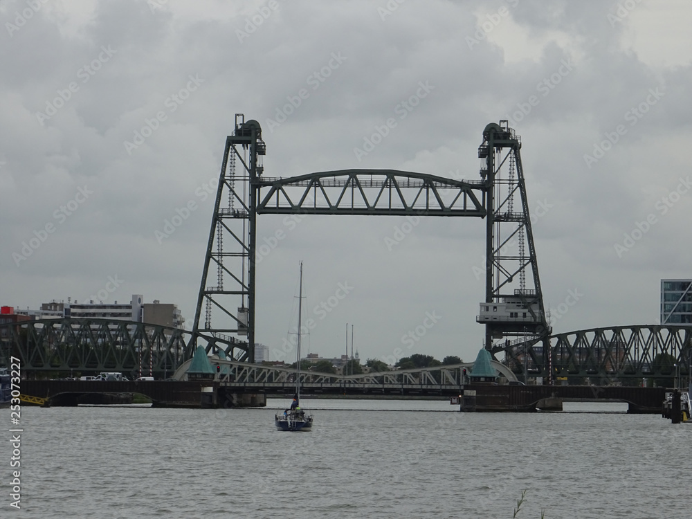 Fototapeta premium Bridge over the River