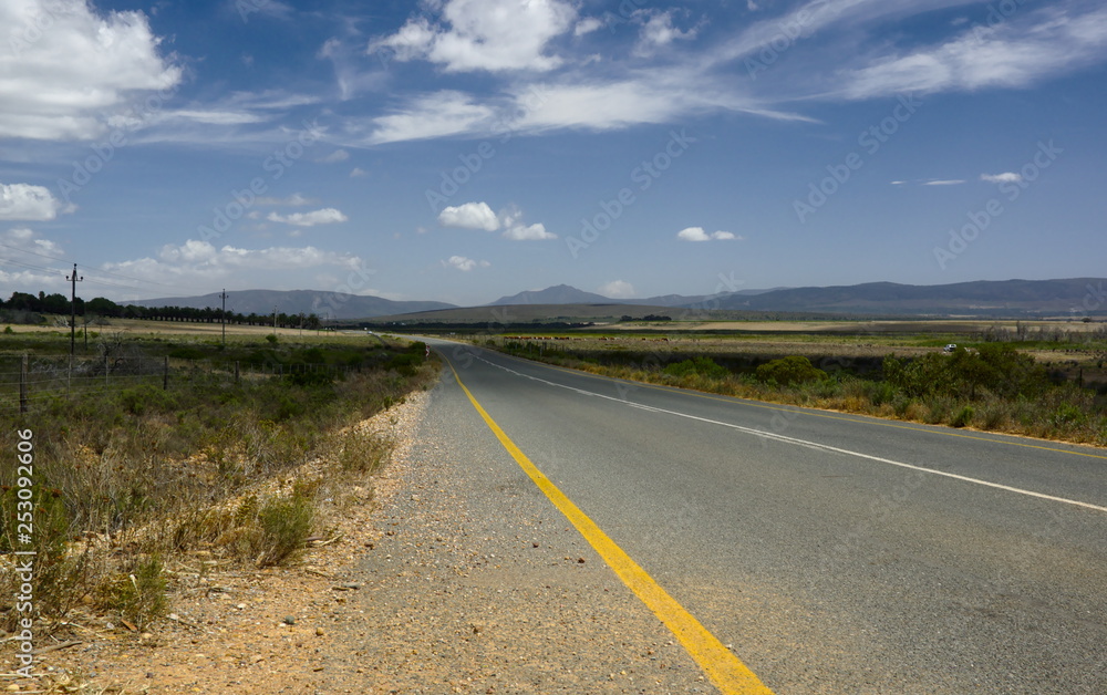 Fototapeta premium Road of freedom with chiaroscuro