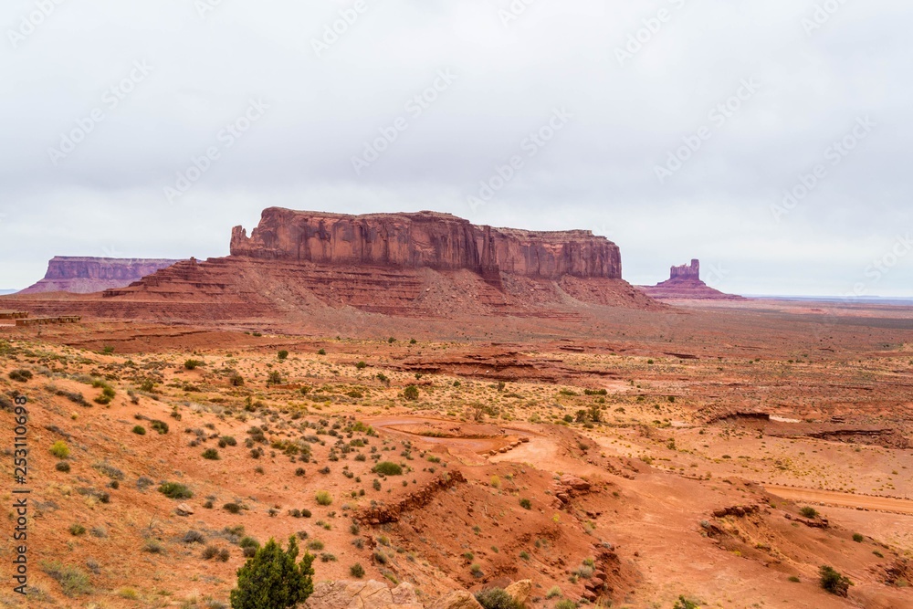 MONUMENT VALLEY