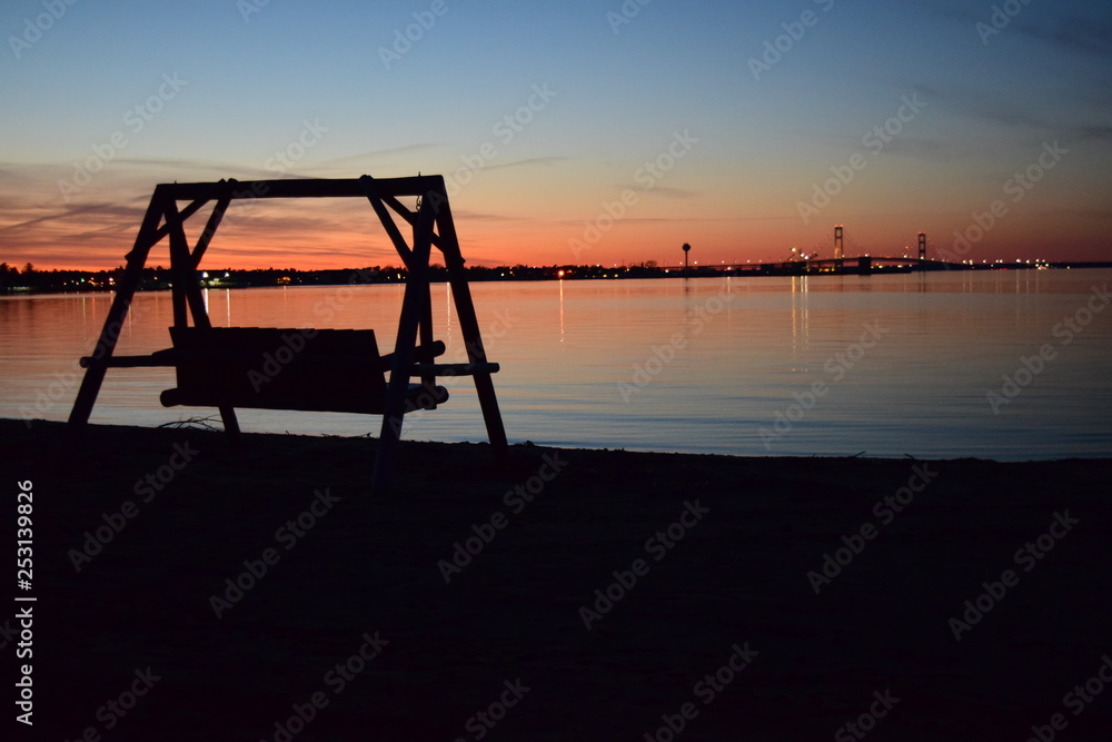 Fototapeta premium Sunset on lake shore