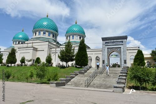  Dzhuma Mosque with beautiful blue domes, Tashkent, Uzbekistan