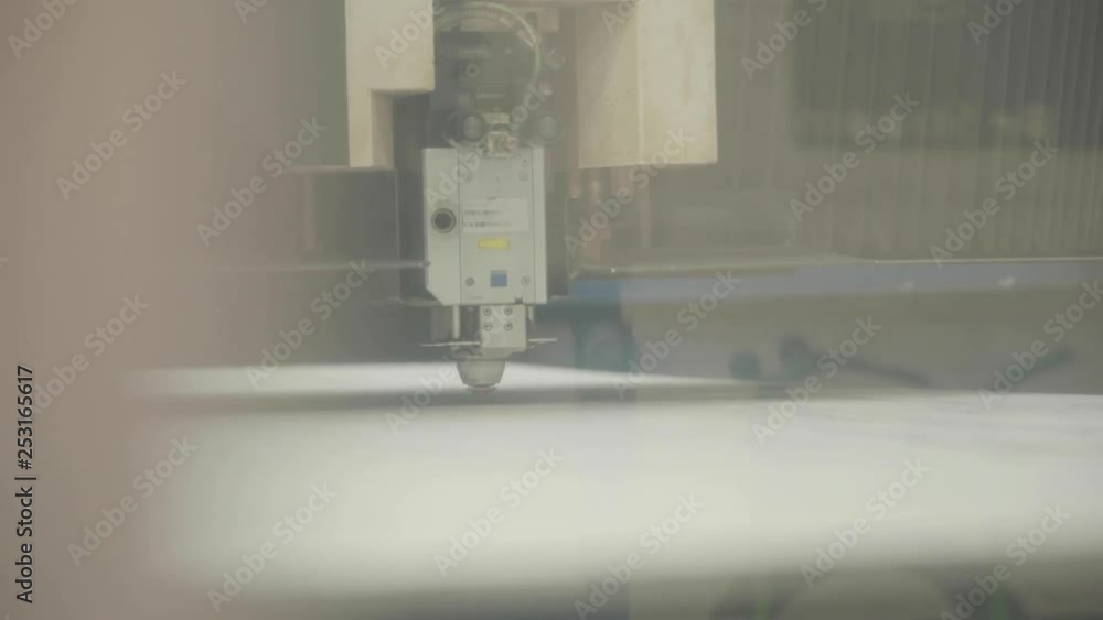 Laser Cutting machine cutting metal Laser Cutting machine cutting metal