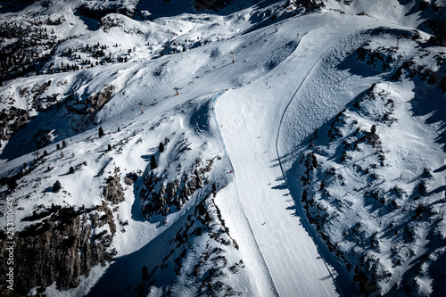 Dolomiti ampezzane e piste di sci photo