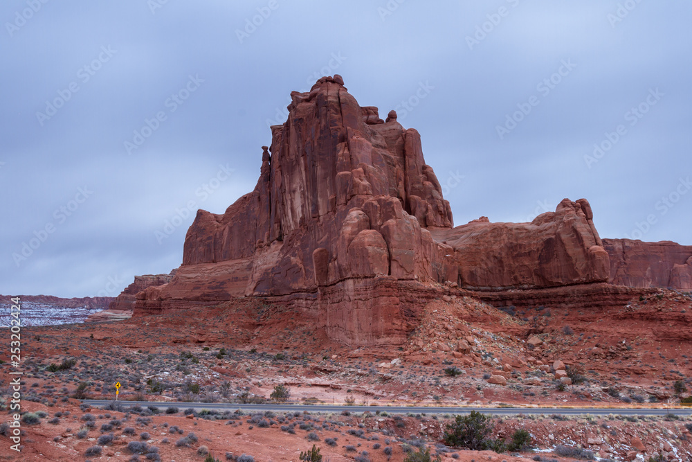 Fototapeta premium Red rock feature of Arches NP