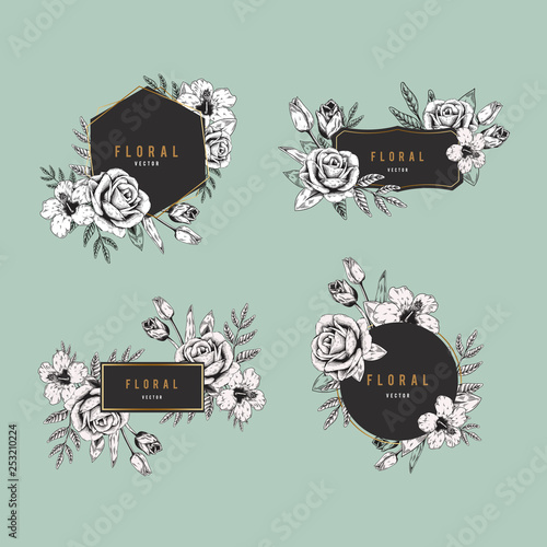 Floral badge set
