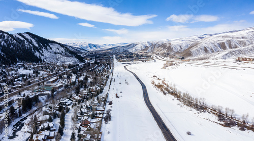 Obraz na plátne Avon Colorado Snowy Valley Rocky Mountains