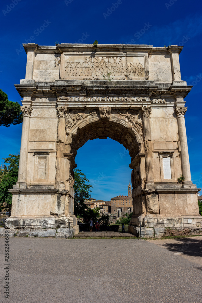 Italy, Rome, Roman Forum, Arch of Titus on the via sacra,
