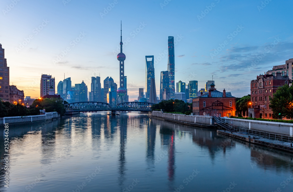 Obraz premium shanghai skyline