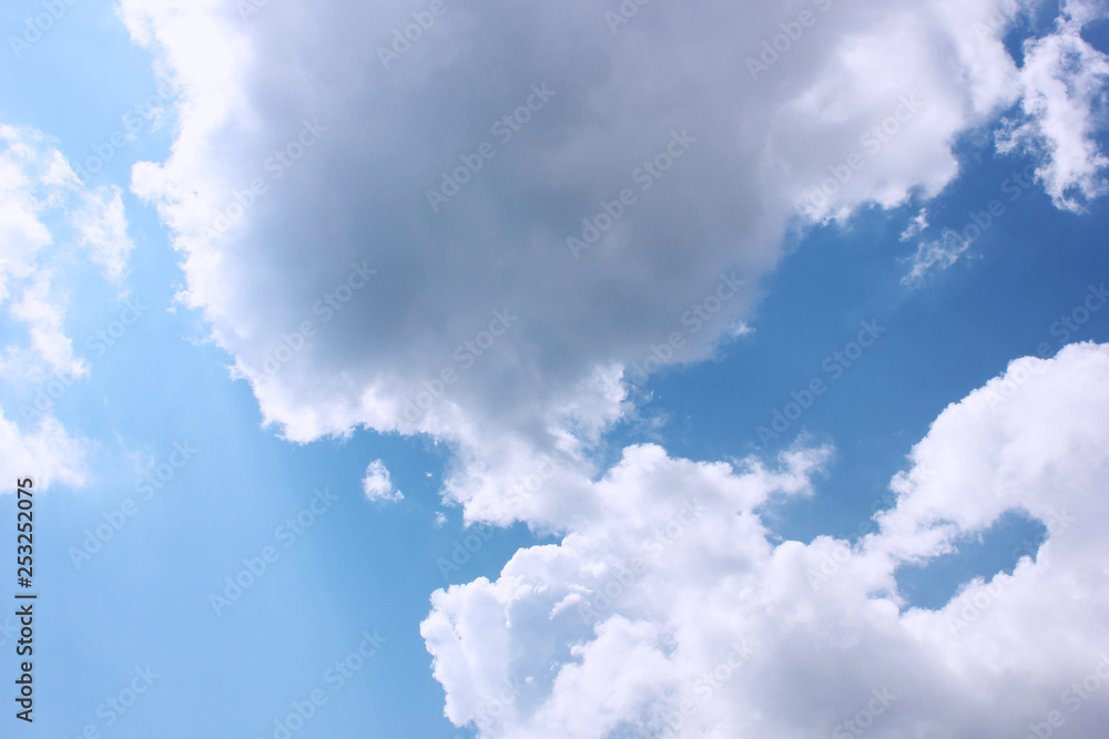 Obraz premium Sky background with clouds