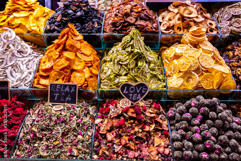 Dried fruits and fruit teas at the Istanbul food market