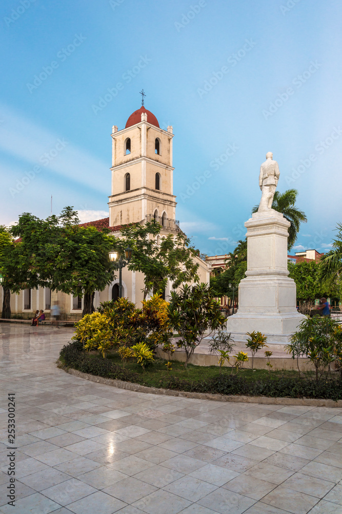 Fototapeta premium Kuba, Guantanamo; Der Park 