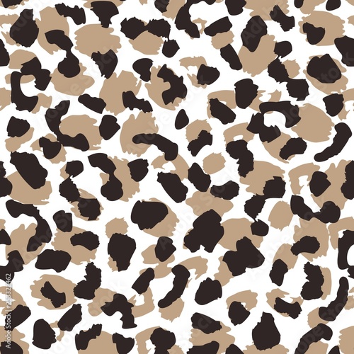 Abstract leopard skin seamless pattern. Animal fur wallpaper.