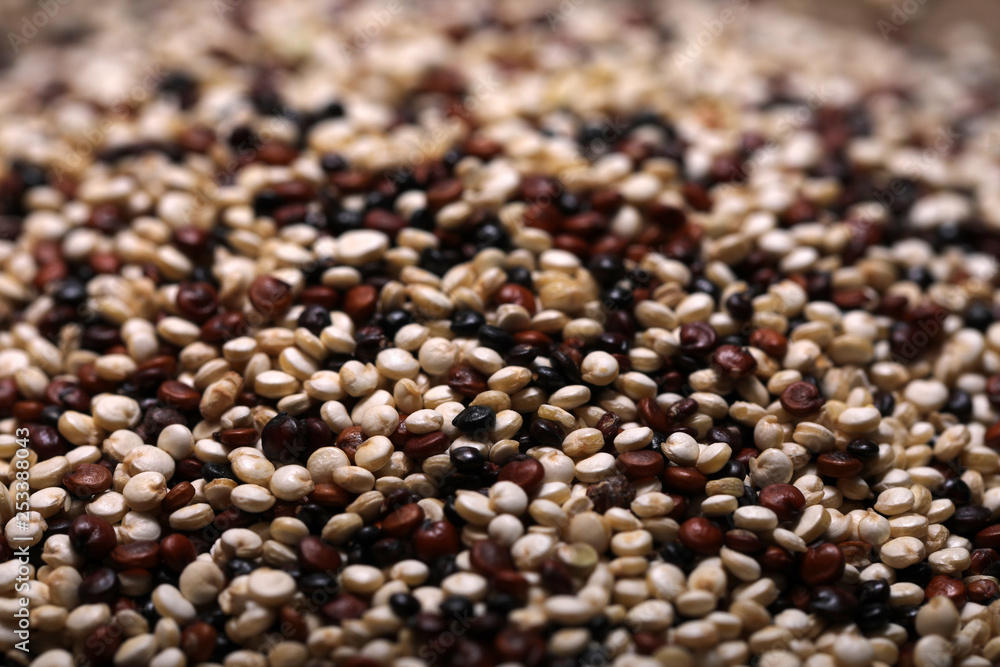 Quinoa drei Sorten Mischung Quinoa drei Sorten Mischung