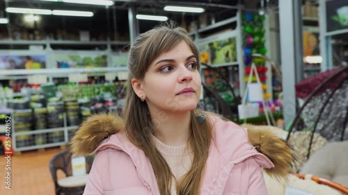 Wallpaper Mural the dancing girl is very sweet and charming Torontodigital.ca