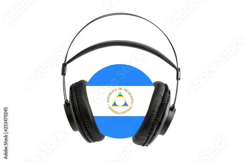 Photo of a headset with a CD with the flag of Nicaragua