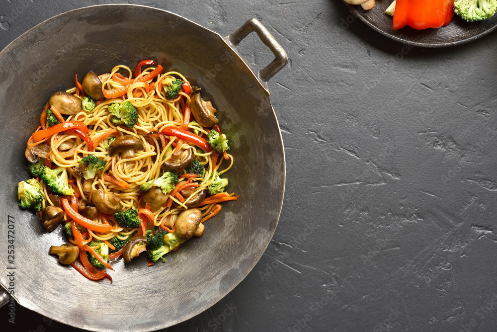Stir-fry vegetables with noodles Stir-fry vegetables with noodles