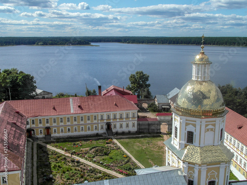cathedral of christ the saviour in moscow