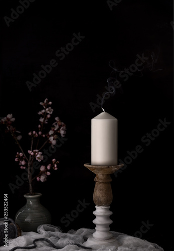 Bilde på lerret vela blanca en fondo oscuro