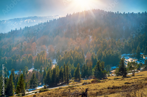 Parc naturel régional des Pyrénées Catalane depuis le Col de Jau,Occitanie. photo