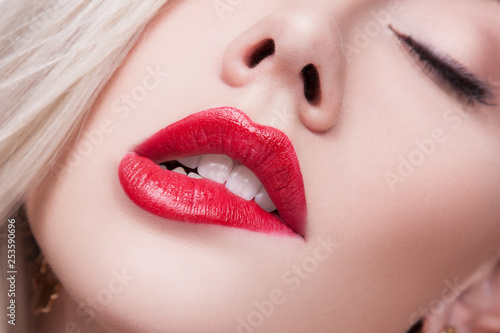 Sexy Lips. Beauty Portrait of a Healthy Beautiful Young Woman with Pink Lips, closeup. Advertising Board. Red lips. - Image  