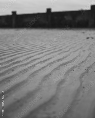 Φωτογραφία sandy beach at lowtide