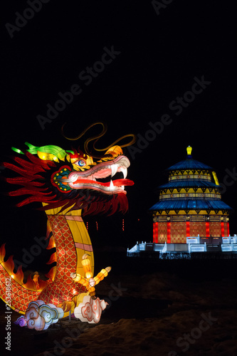 dragon in chinese temple