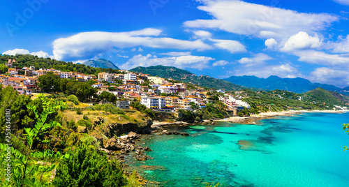 Fototapeta Naklejka Na Ścianę i Meble -  Italian summmer holidays. beautiful beaches of Palinuro, natural park Cilento in Campania