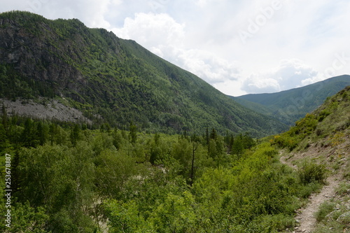  Mountain landscape by the river Chuya, Altai Republic, Siberia, Russia