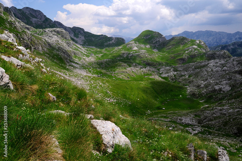 Berglandschaft im Zurim-Gebirge, Montenegro photo